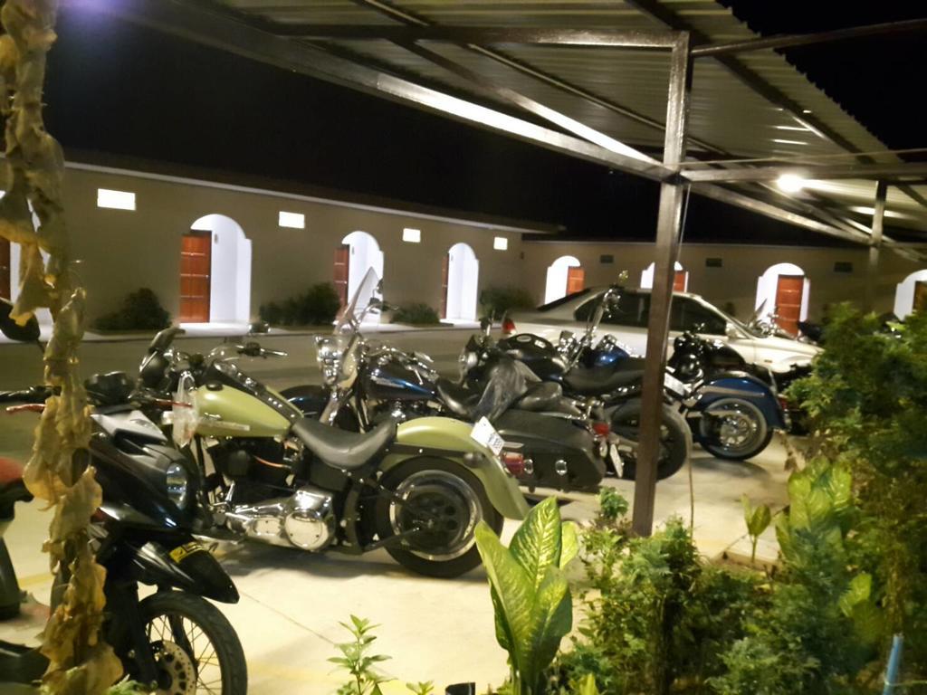 Banana Resort Sadao Extérieur photo