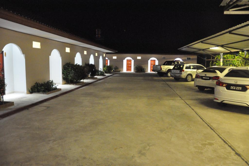 Banana Resort Sadao Extérieur photo
